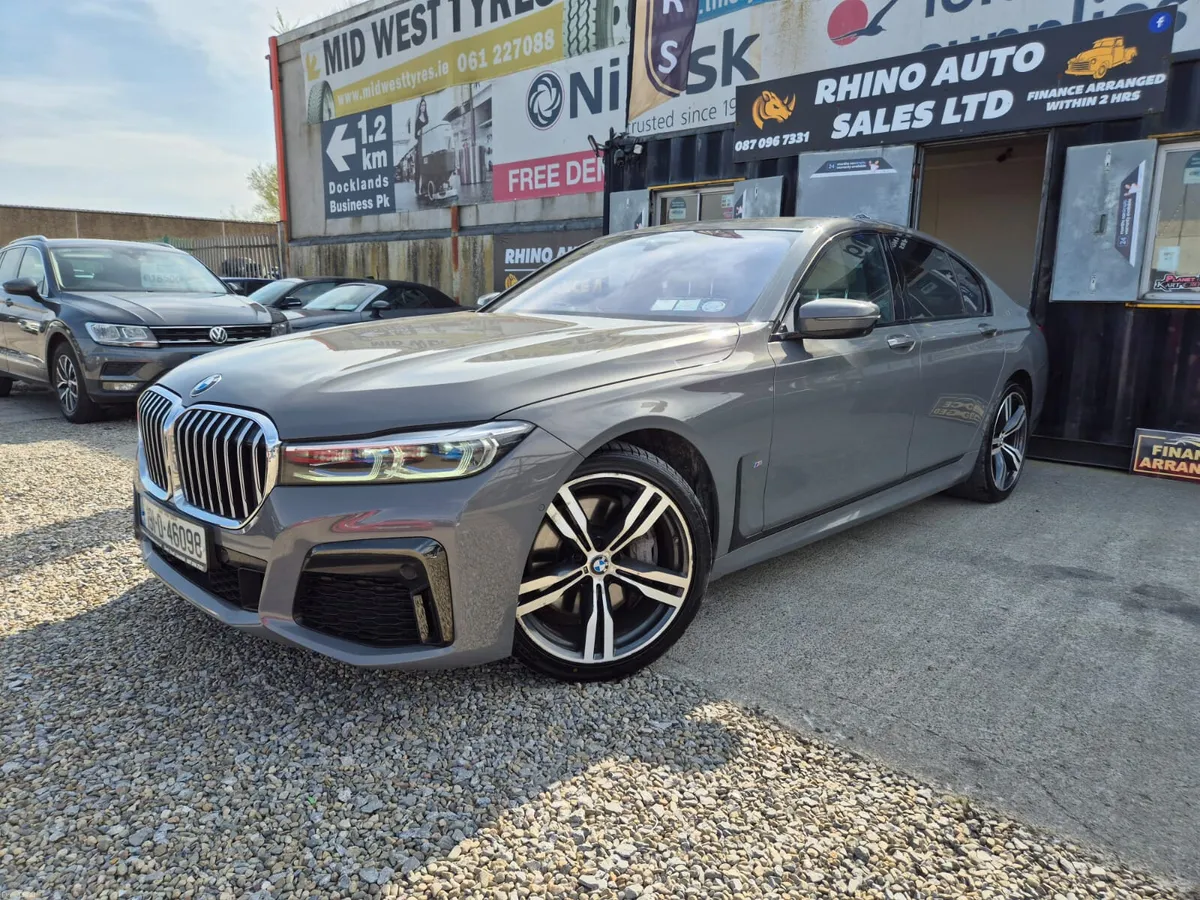 🦏 BMW 7-Series 740 m-sport x drive 2019 🦏 - Image 2