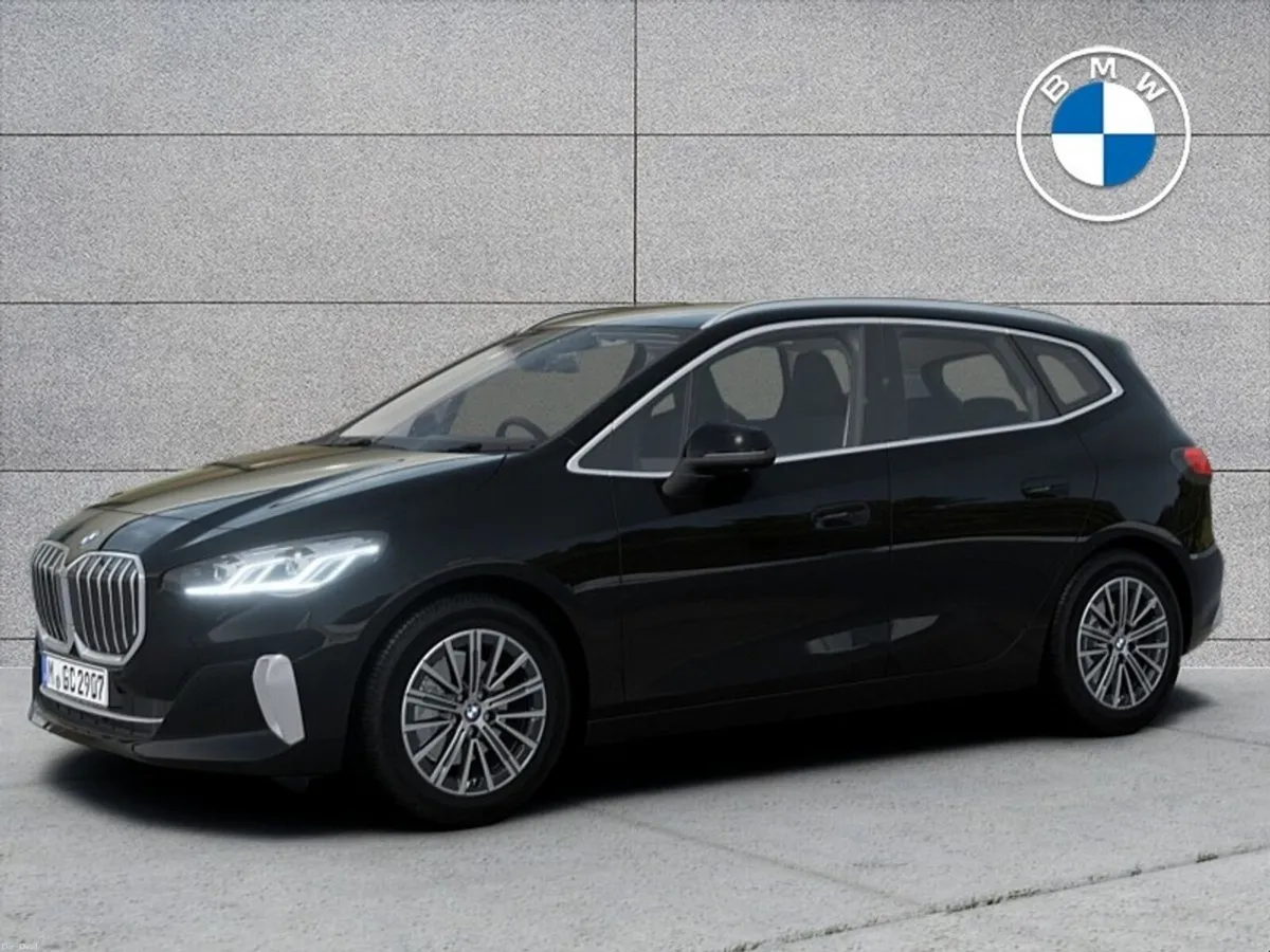 BMW 2-Series 220i Luxury Active Tourer - Image 1