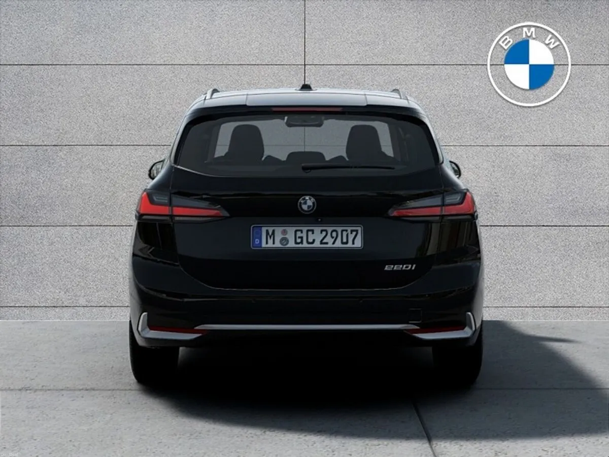 BMW 2-Series 220i Luxury Active Tourer - Image 3
