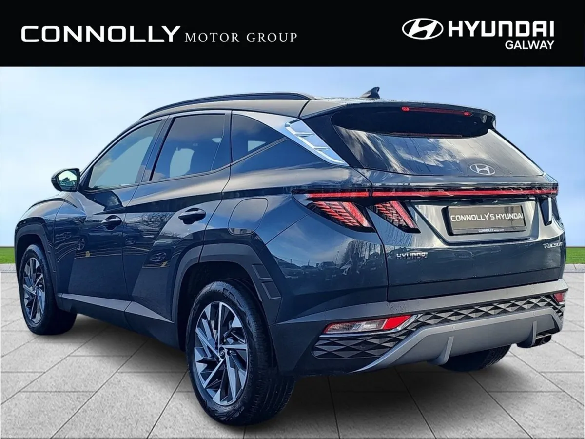 Hyundai Tucson 2WD Executive Plus - Electric Tailg - Image 4