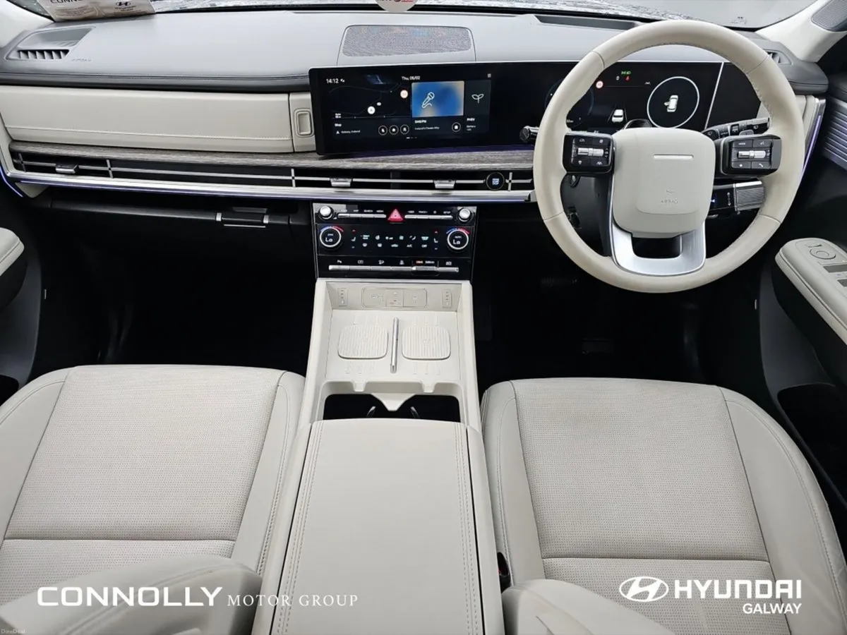 Hyundai Santa Fe 1.6 PHEV 4WD Premium - Image 4