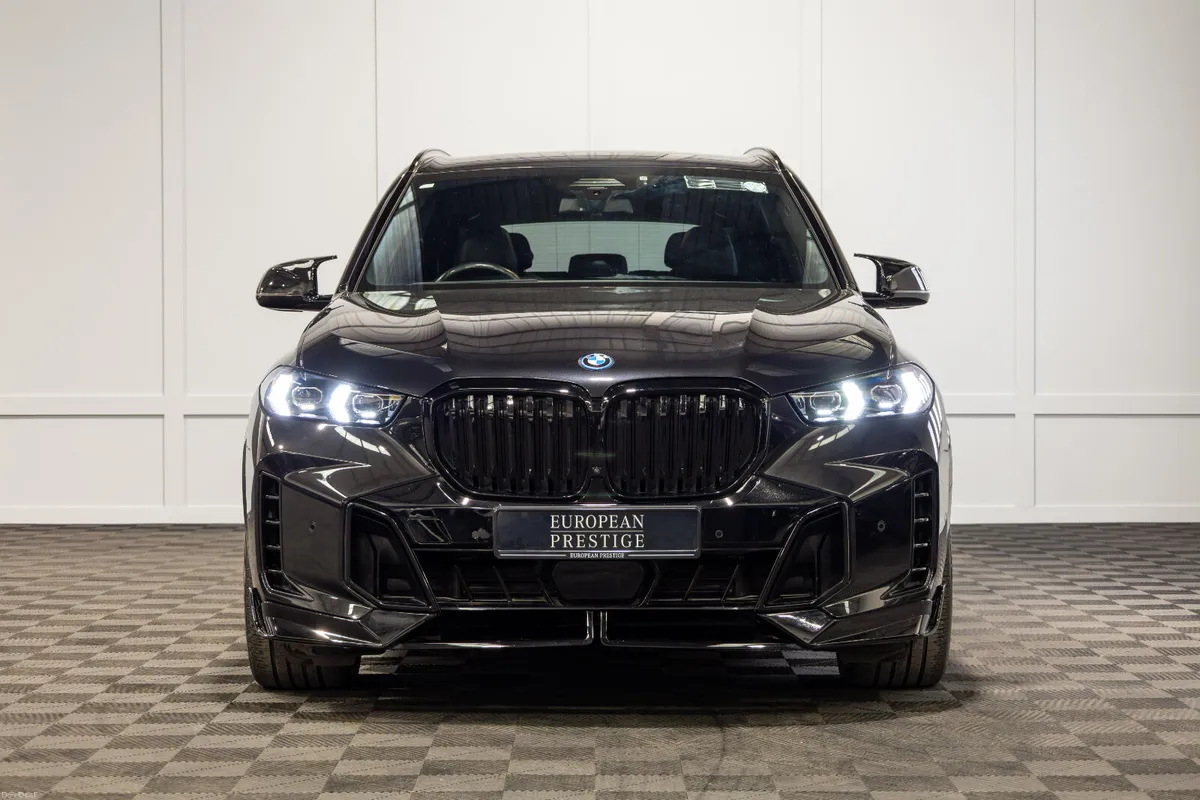 232 BMW X5 X-Drive 50e M-Sport - Image 2