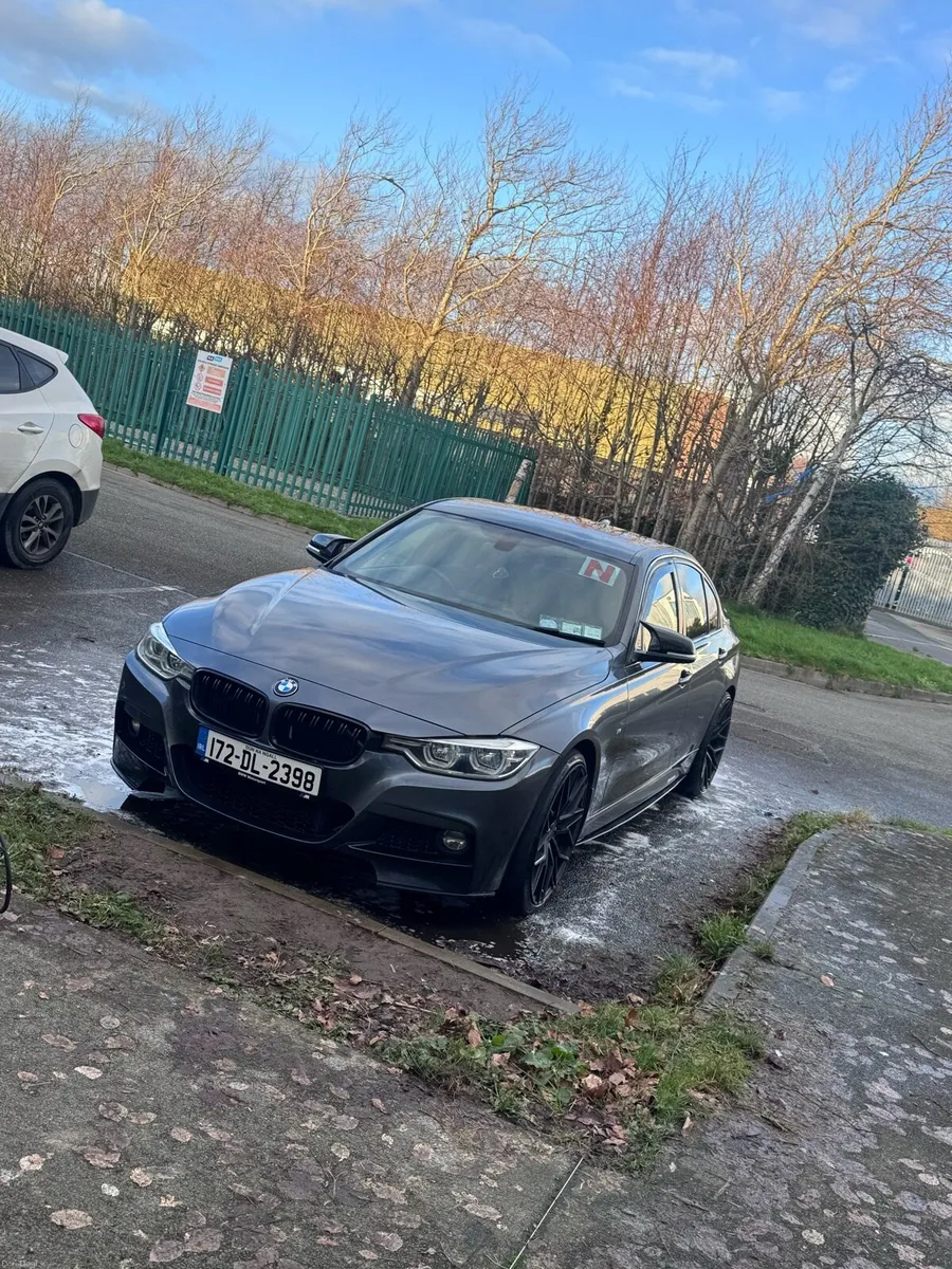 BMW 3-Series 2017 - Image 1