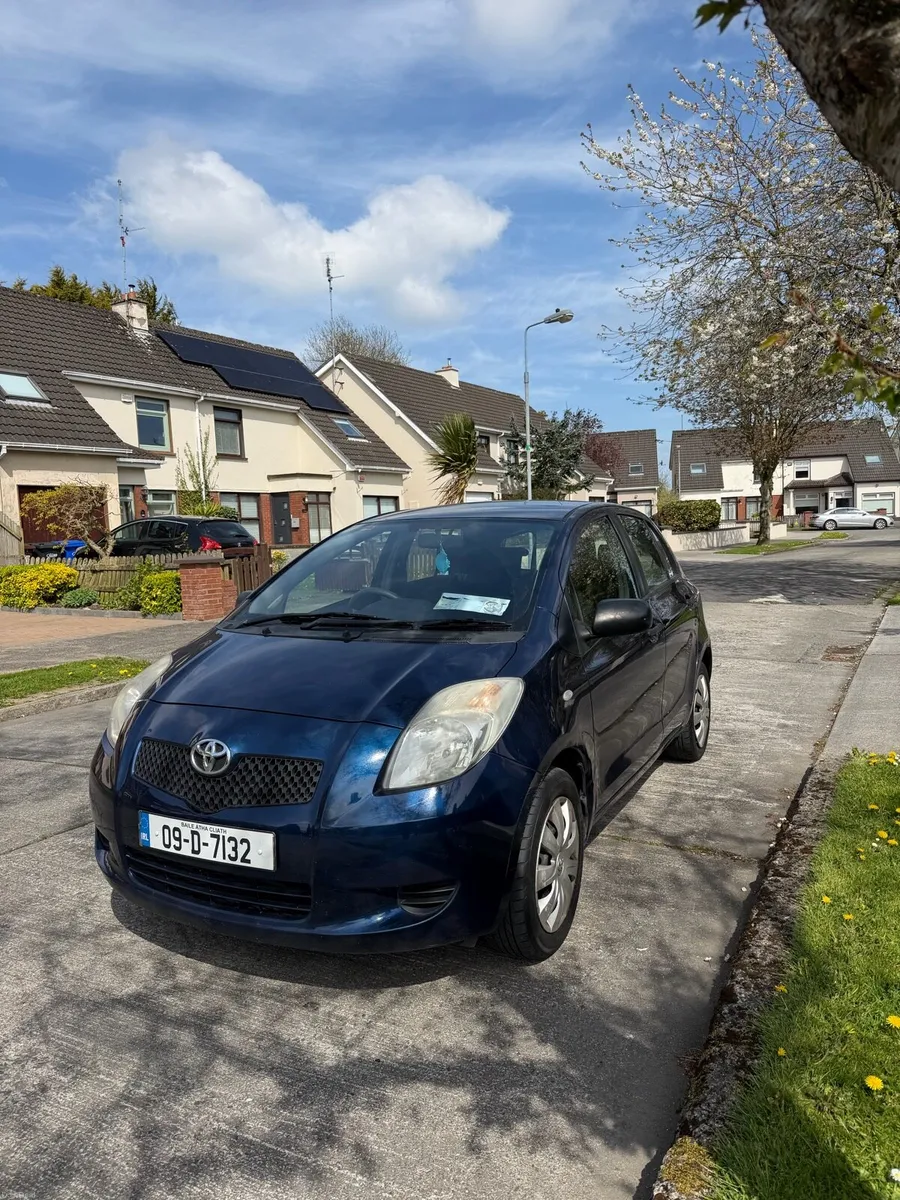 2009 Toyota Yaris 1.0 petrol| NCT 6/27 & Tax 12/26 - Image 2