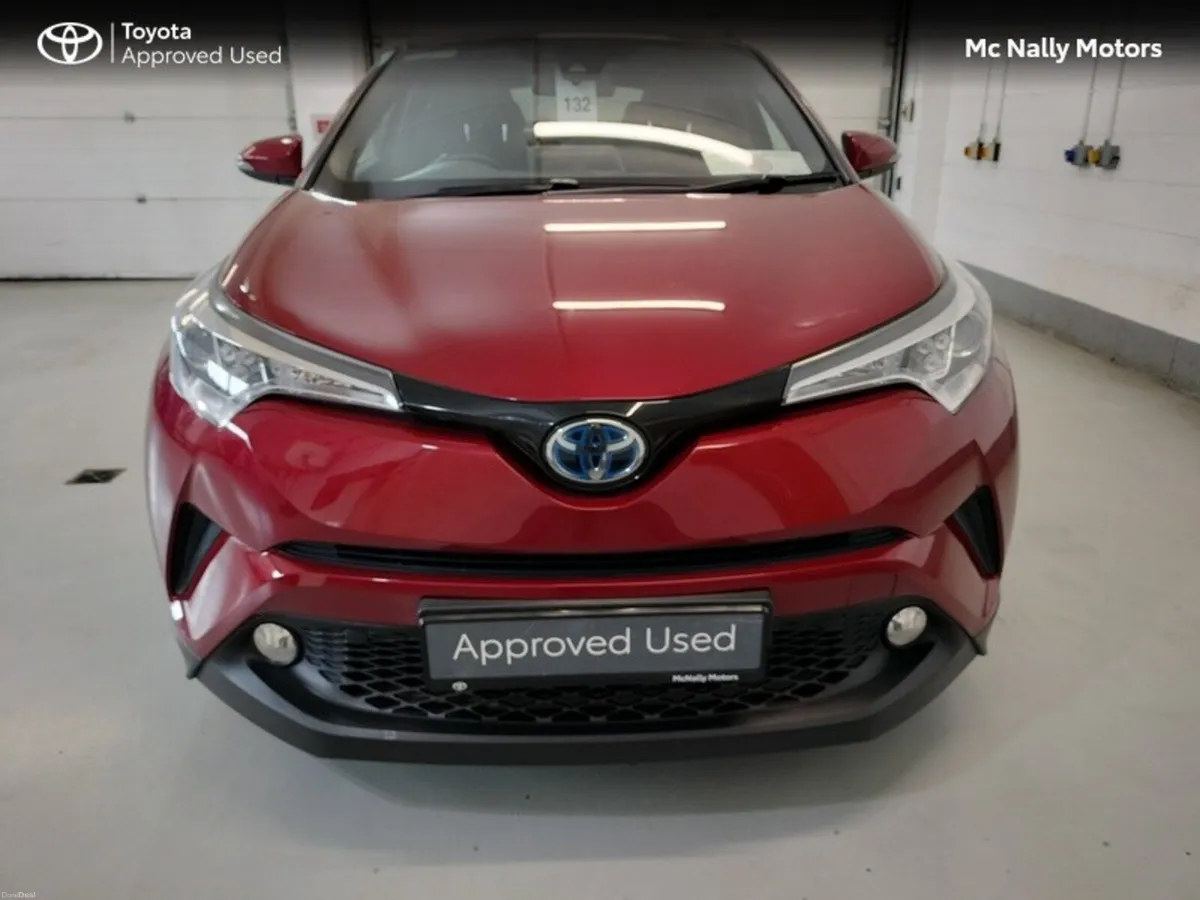 Toyota C-HR HYBRID SPORT LOW KMS - Image 5
