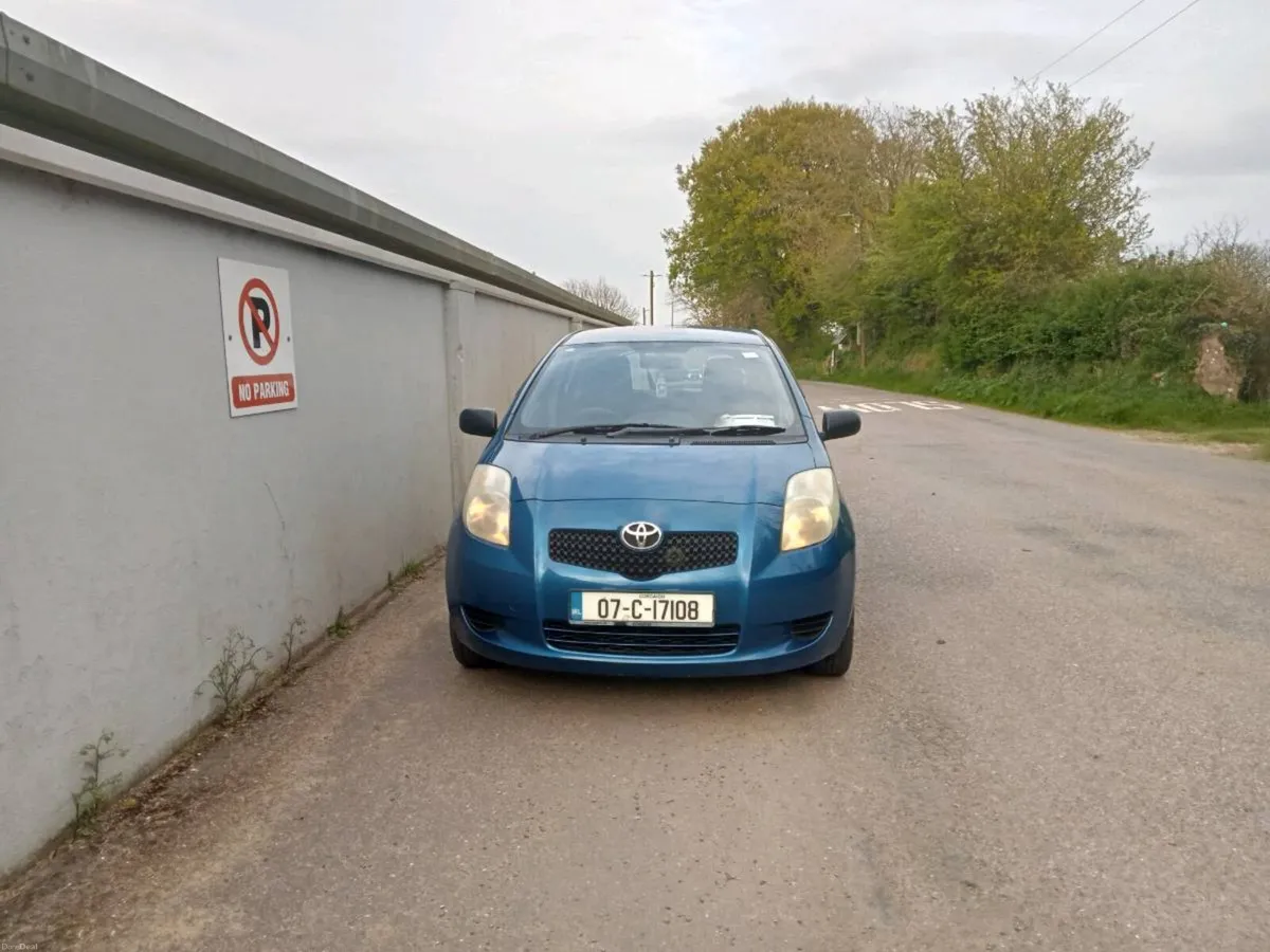 Toyota Yaris - Image 3