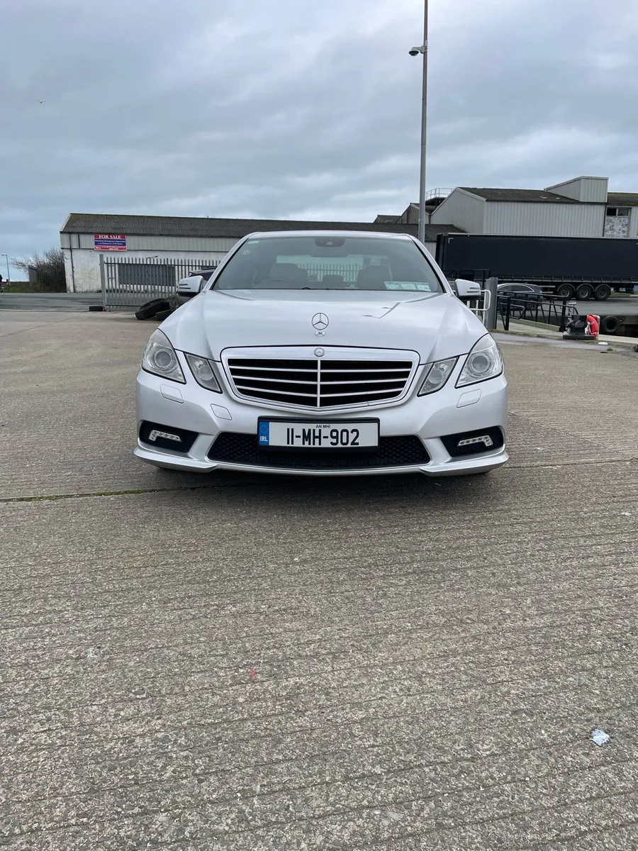 Mercedes E Class Avantgarde - Image 2