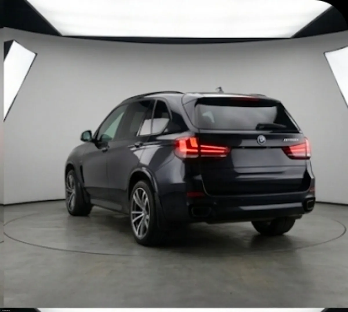 BMW X5 M50D - 2 SEAT COMMERCIAL (VAT QUALIFYING) - Image 2