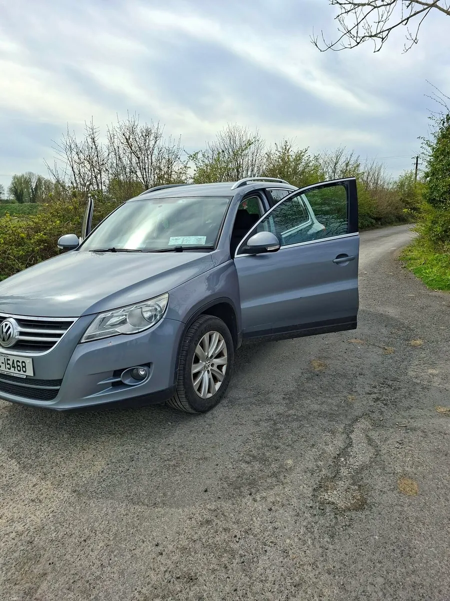 VW TIGUAN - Image 2