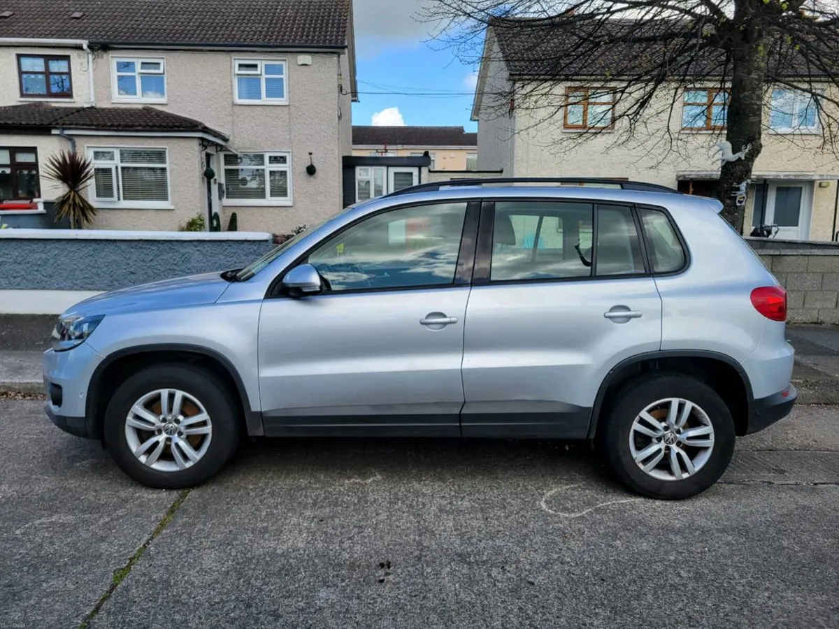 Volkswagen Tiguan - Image 4