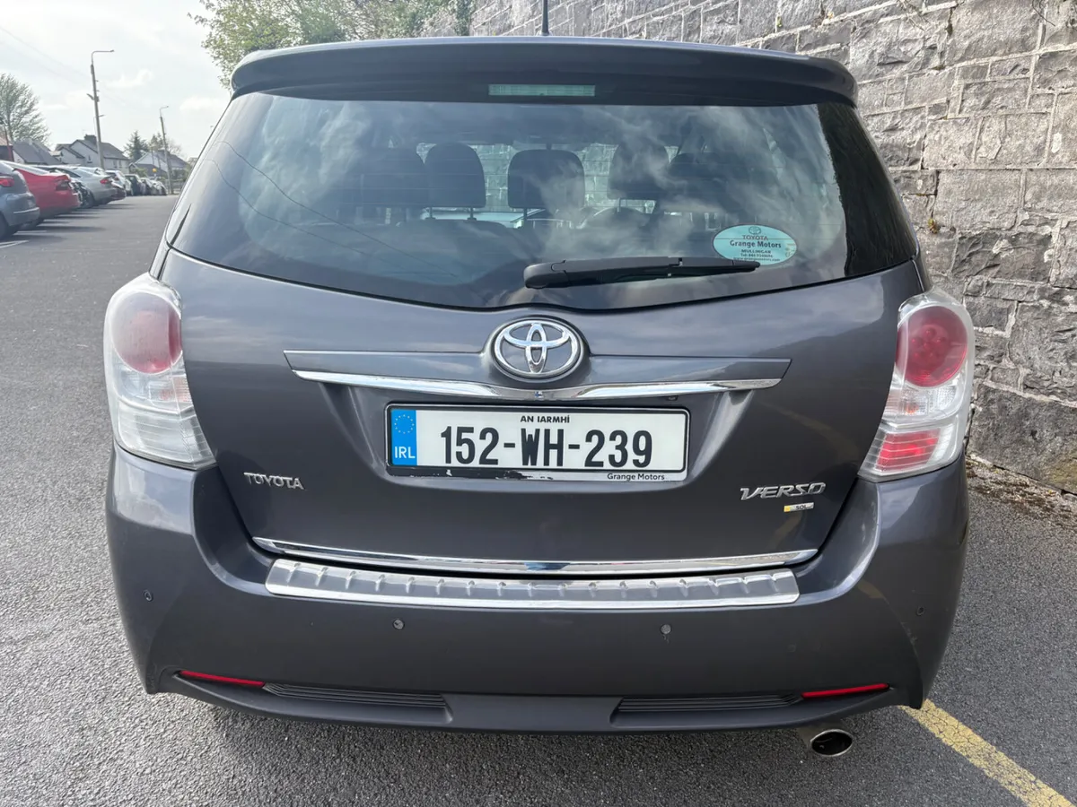 15 Toyota Verso 7 Seater! Pan roof trade ins 👍 - Image 6