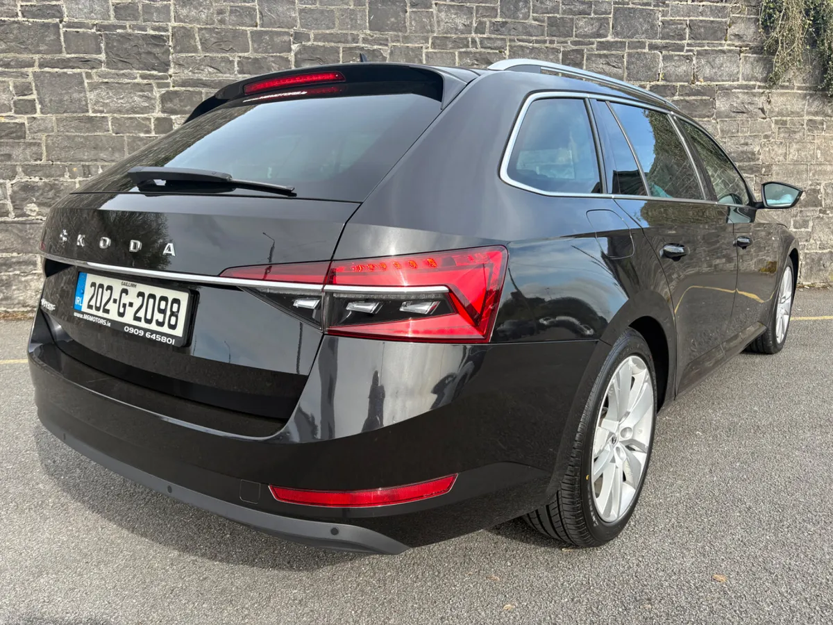 Skoda Superb Style combi! Warranty+trade ins👍 - Image 4