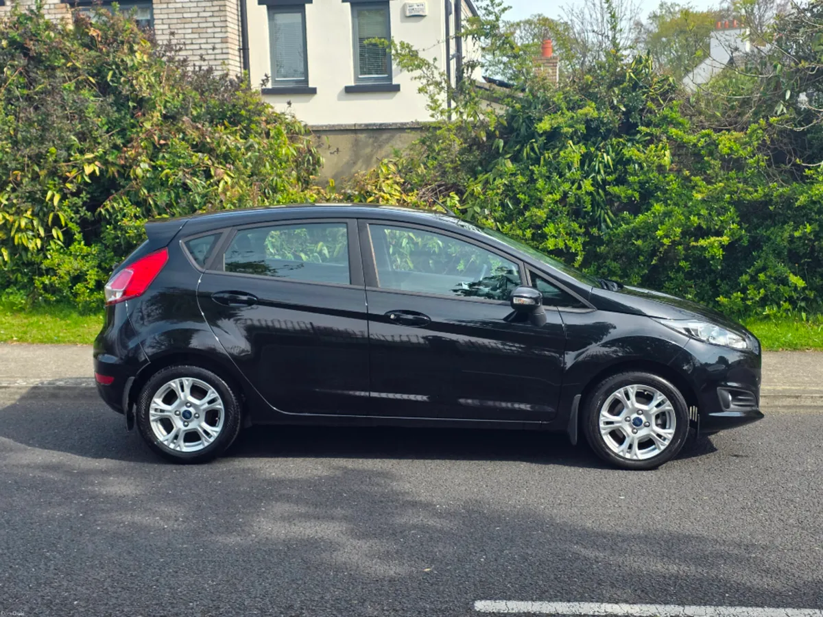 Ford Fiesta MCA Zetec 1.25 60PS M5 5DR 4DR - Image 2