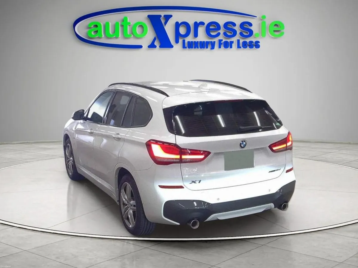 BMW X1 M-SPORT XDRIVE, Reversing camera - Image 3