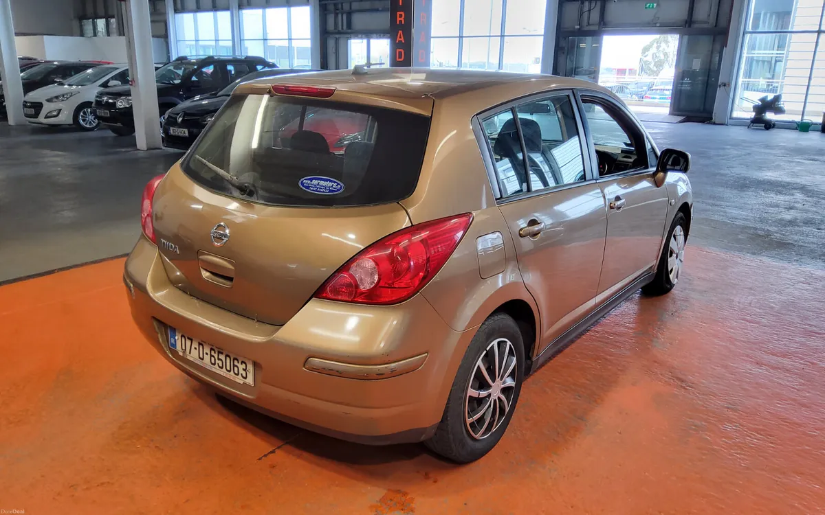 Nissan Tiida 2007 - Image 4