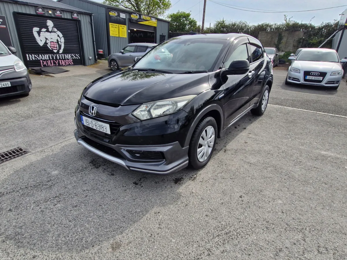 2015 Honda Vezel 1.5L Hybrid Low Miles Fresh Nct - Image 2