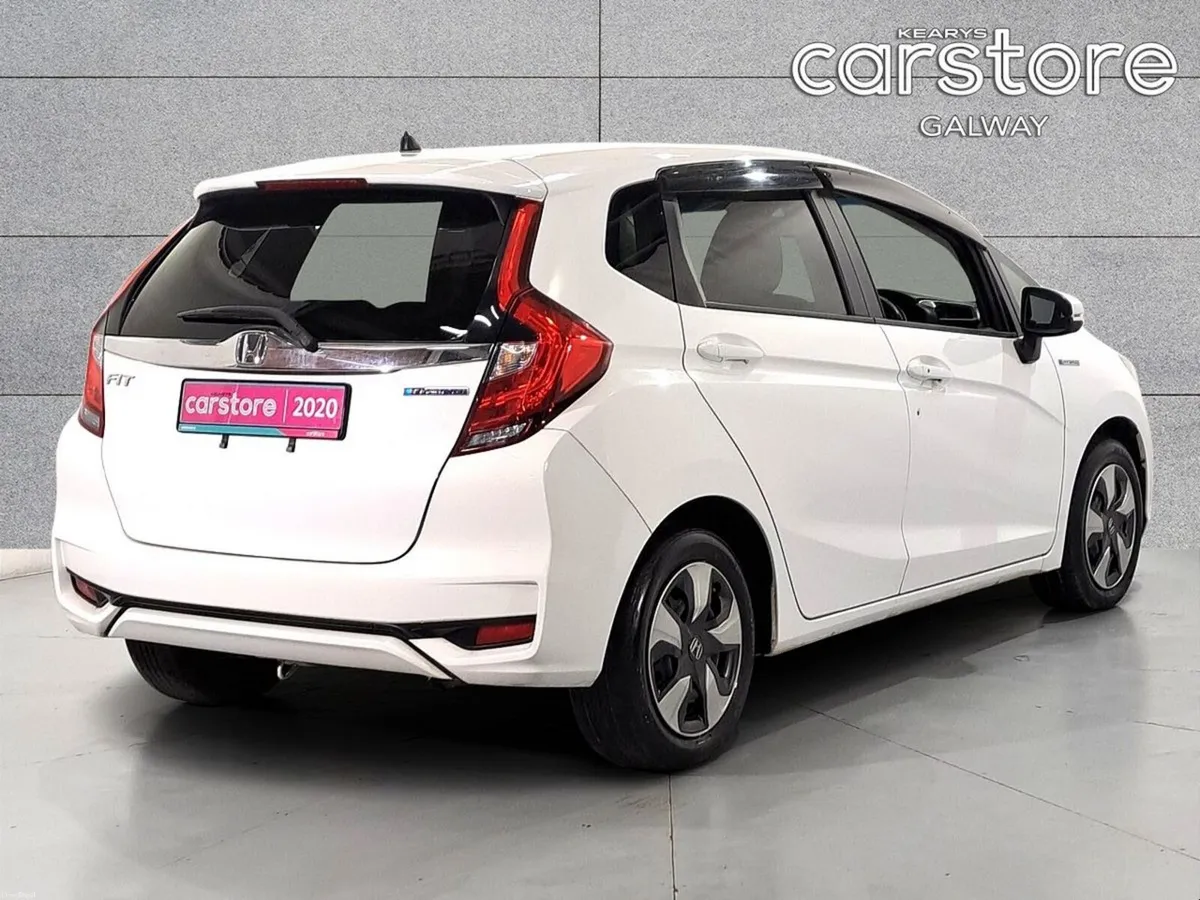 Honda Fit 1.5 HYBRID AUTO - Image 3