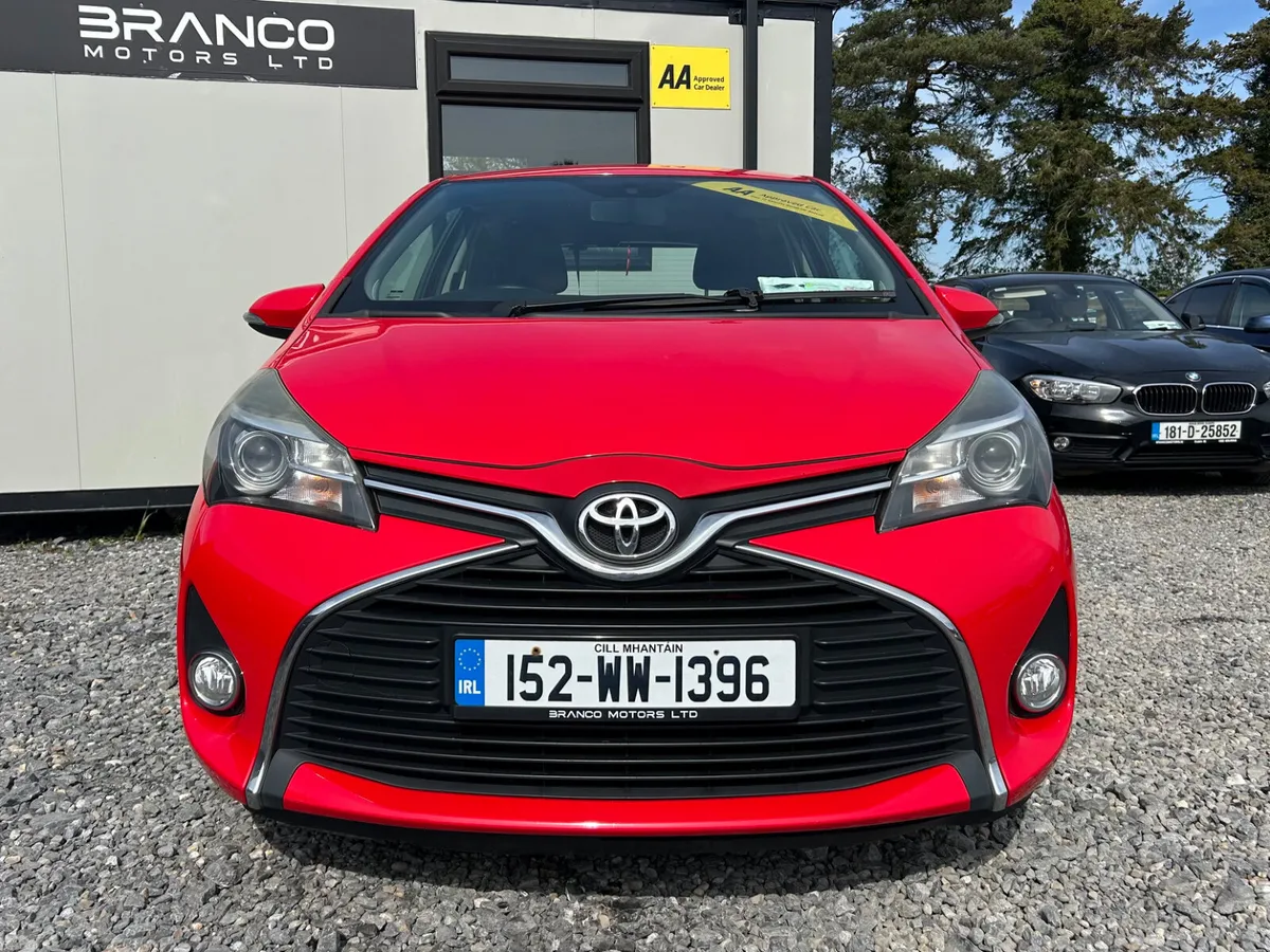 Toyota Yaris 1.0 Terra 2015 - Image 2