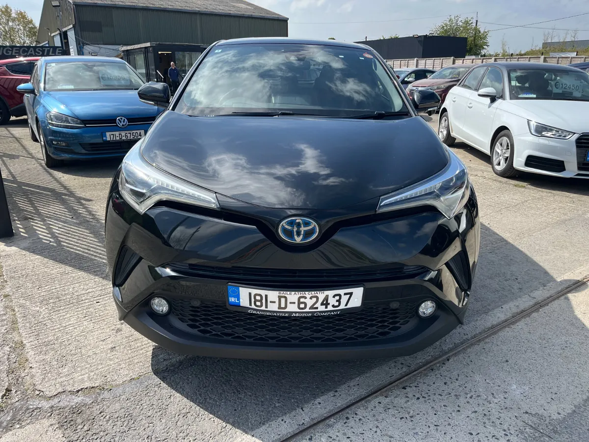 TOYOTA C-HR 2018, 1.8 HYBRID AUTO HIGH SPEC - Image 2