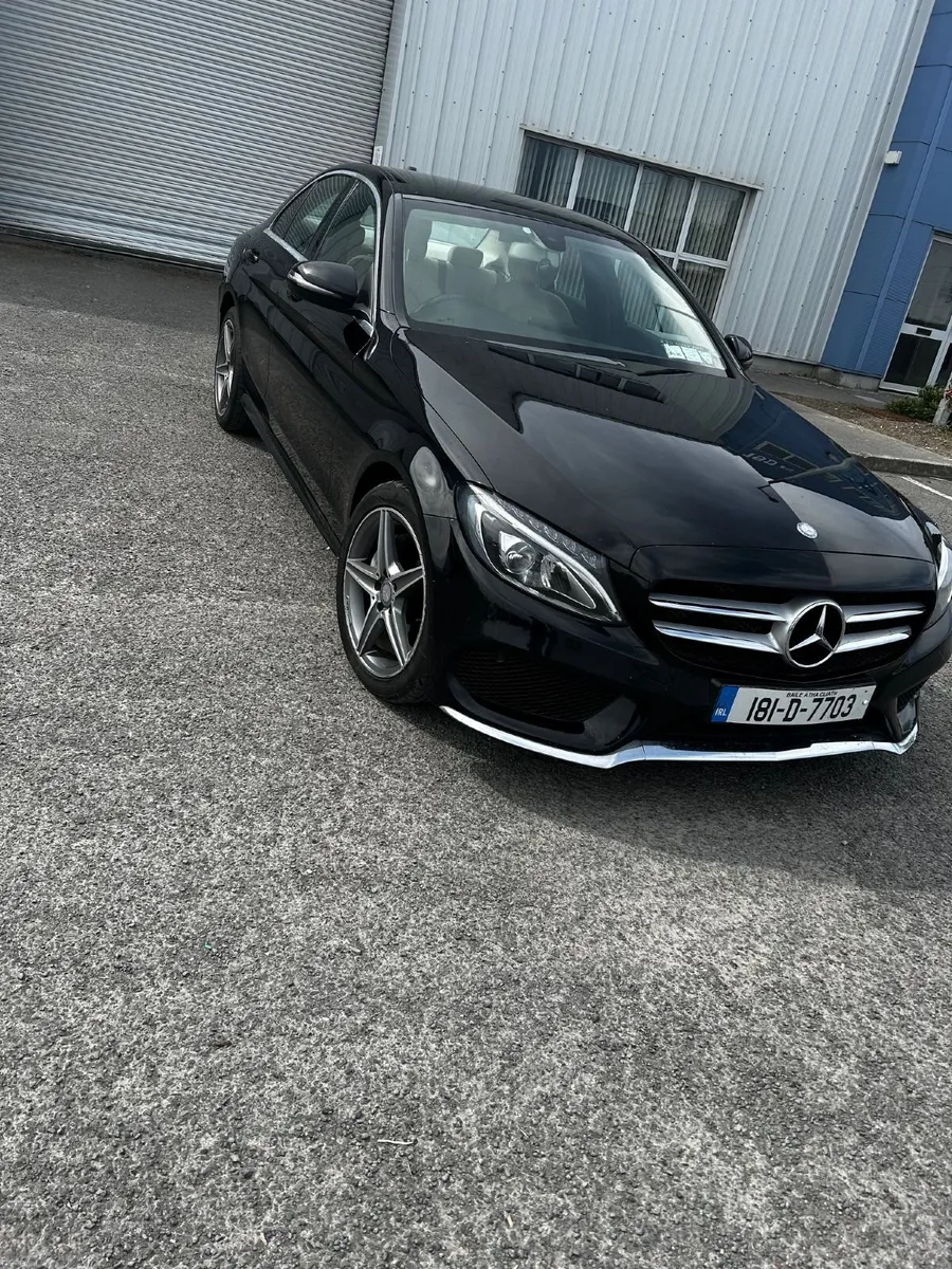 Mercedes-Benz C-Class 2018 - Image 2