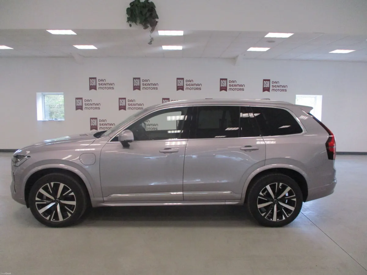 Volvo XC90 T8 PHEV 7 SEATER AWD 2025 - Image 1