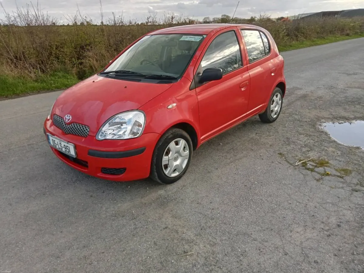 Toyota Yaris - Image 4