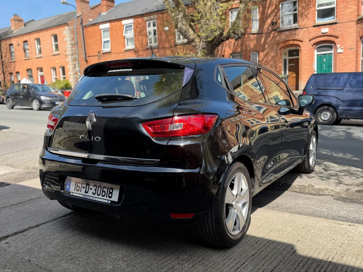 16 Renault Clio 1.2, - Image 3