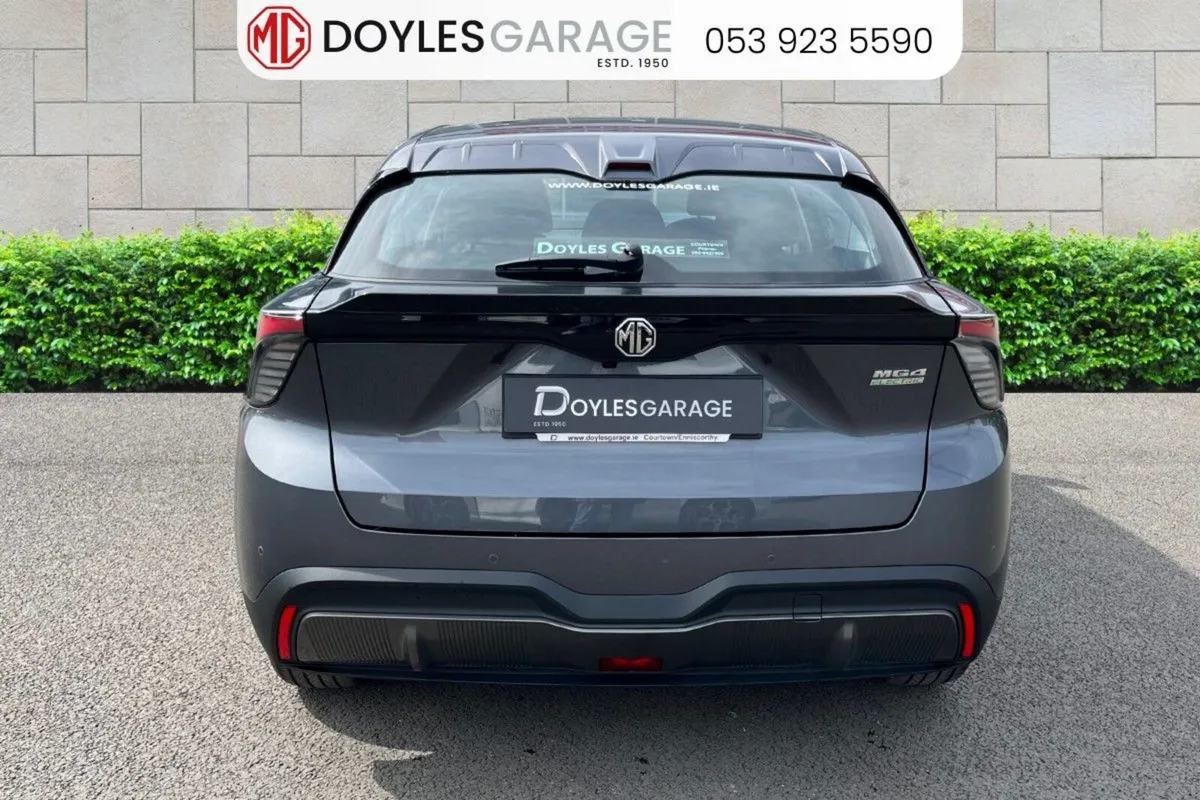 MG MG4 SR Excite - Image 4