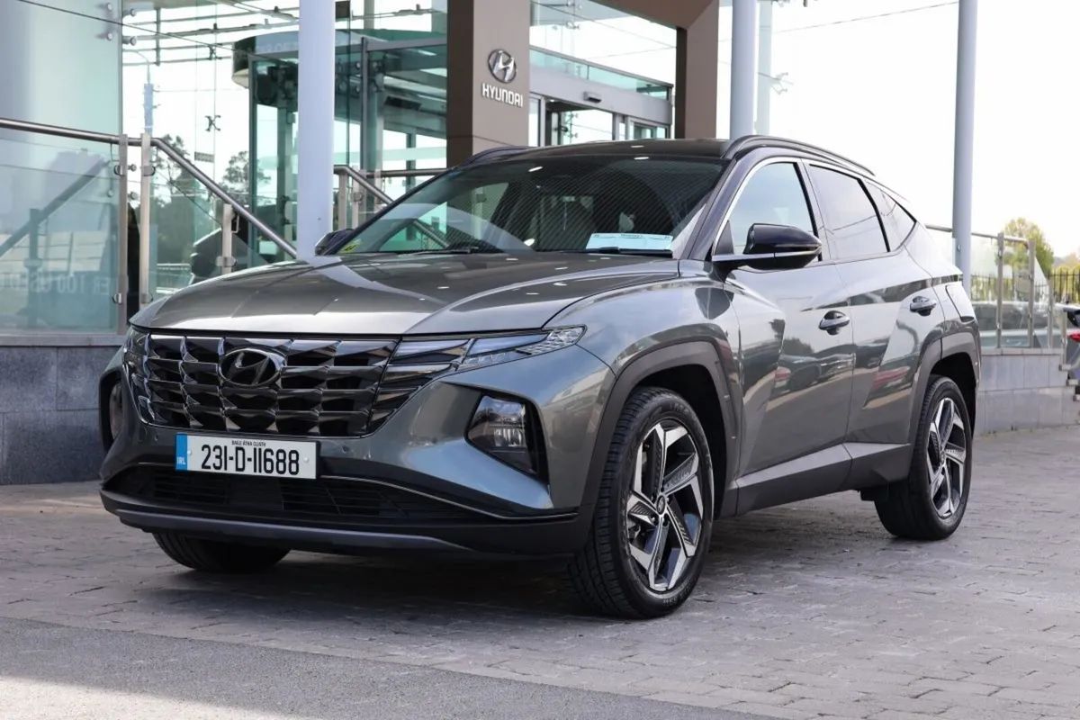 Hyundai Tucson 2WD Executive Plus HEV STG Auto - Image 1