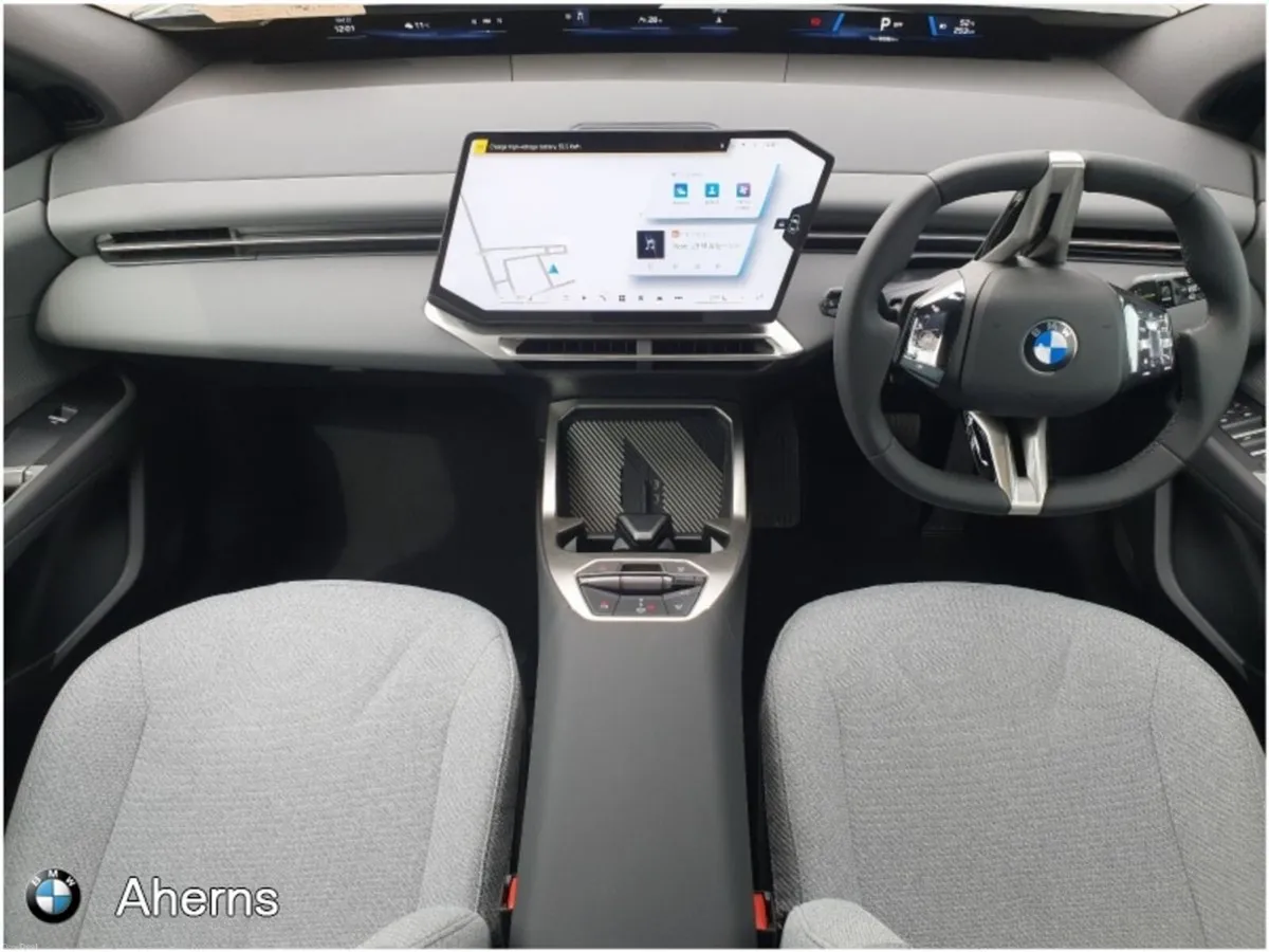 BMW iX3 xDrive 50 - Image 3