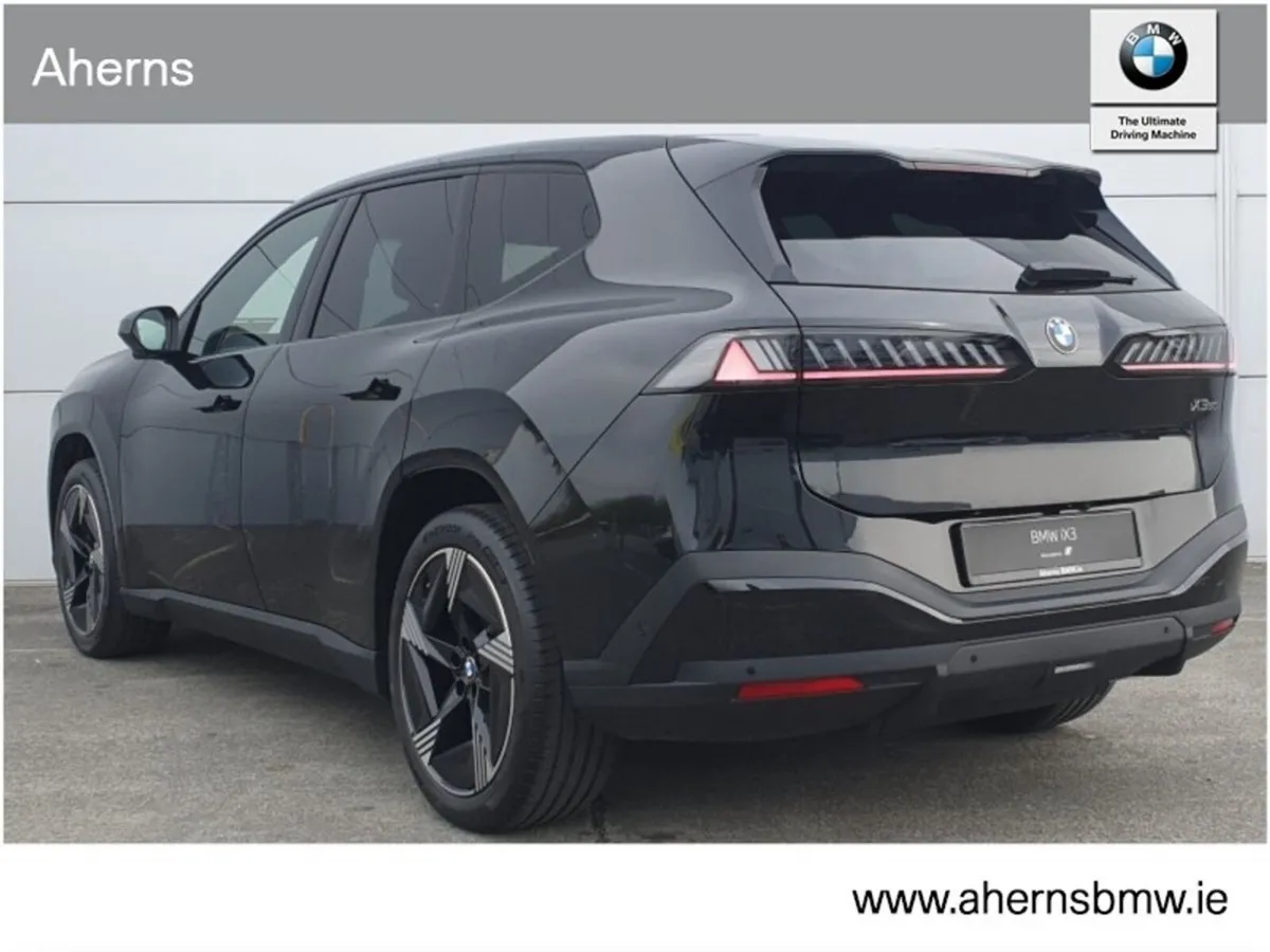 BMW iX3 xDrive 50 - Image 2