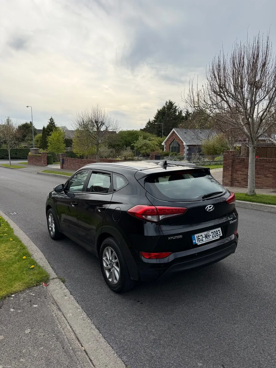 162 Hyundai Tucson Executive | New NCT 4/28 & Tax - Image 3