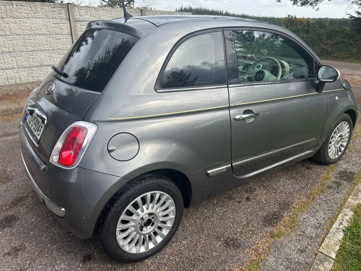 tiny mileage Fiat 500 2013 - Image 2