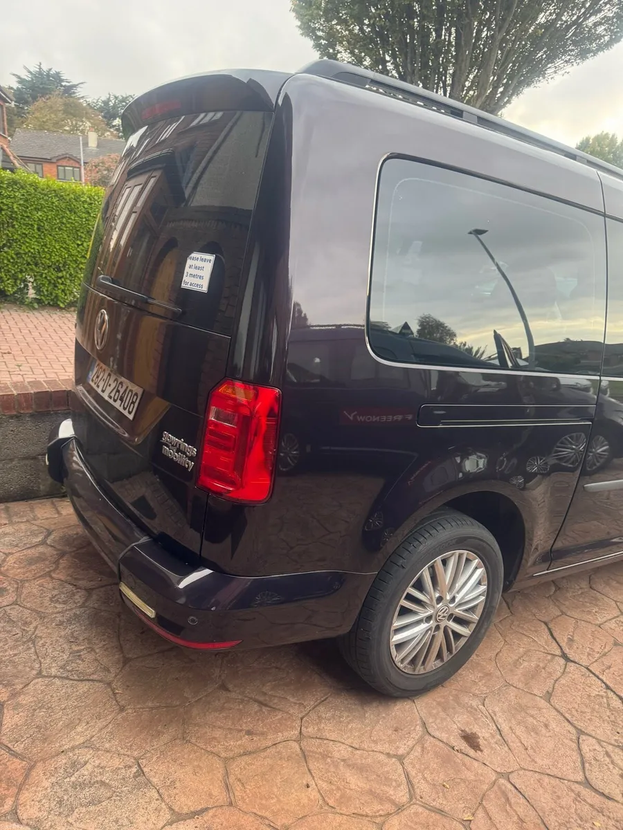 2020(202) Volkswagen Caddy - Image 4