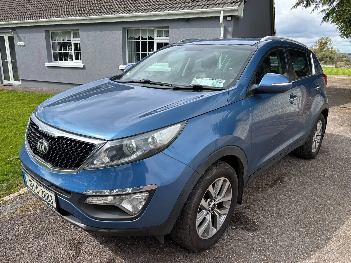 Low mileage  Kia Sportage 2015 diesel nct 2027 - Image 2