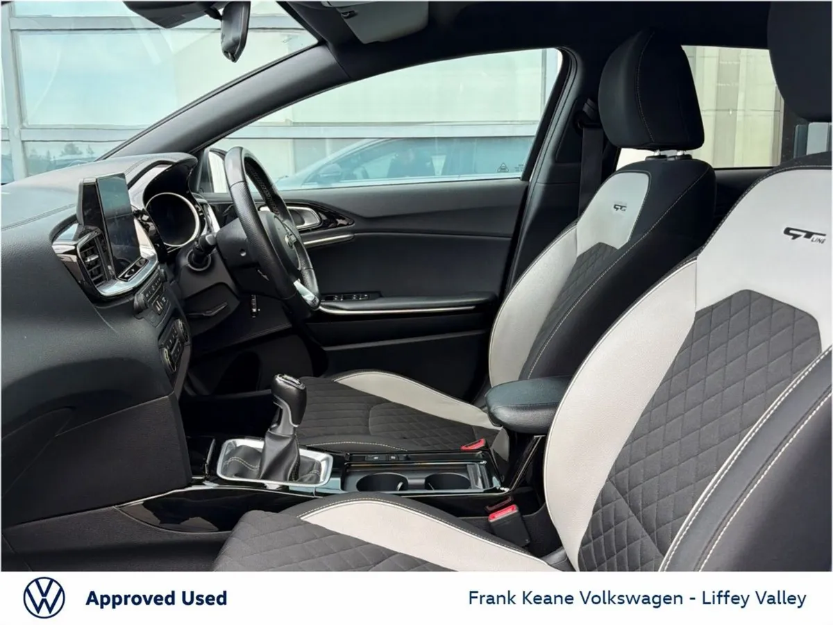 Kia ProCeed GT Line 1.4 Petrol - Image 4