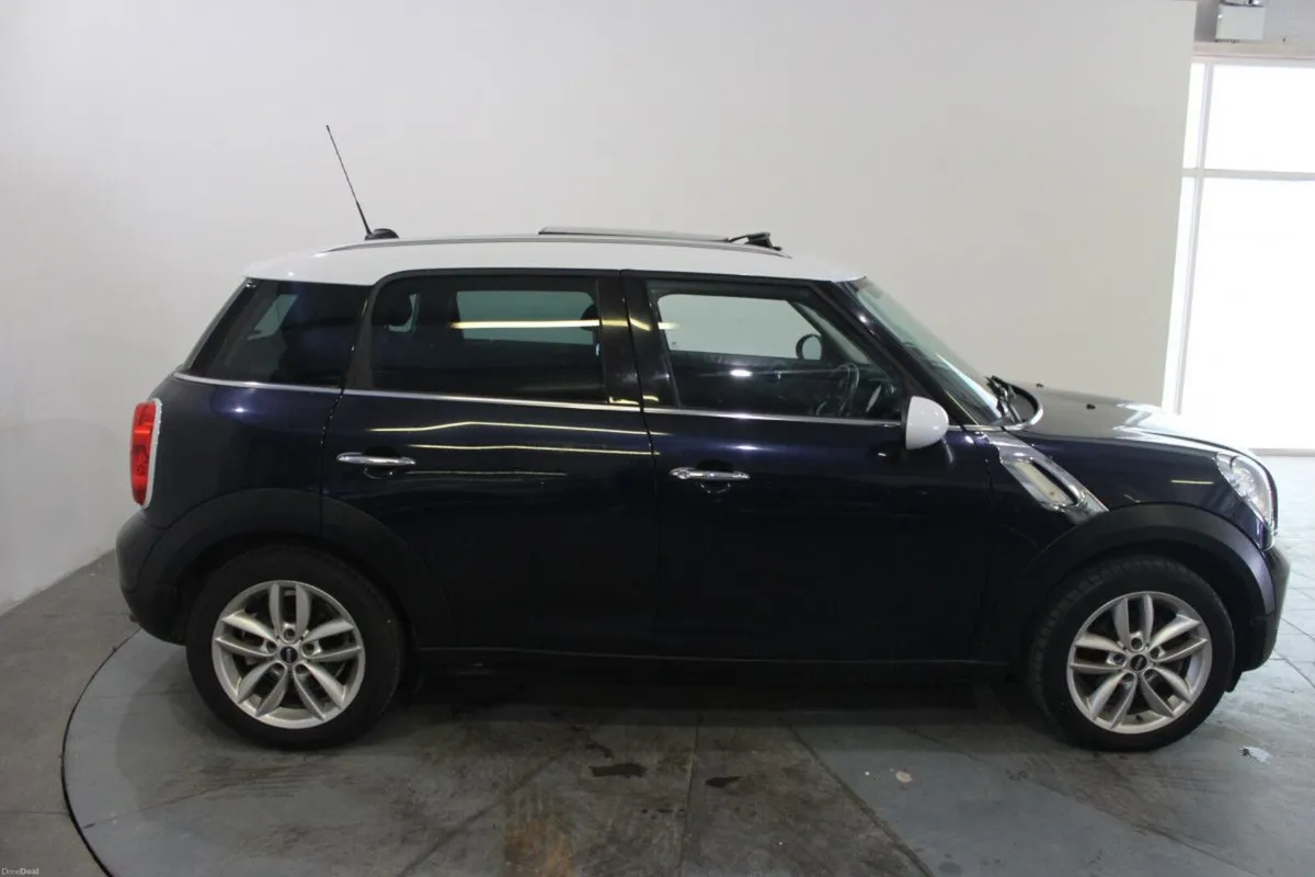 Mini Countryman 1.6 COOPER - TENDER 34 - Image 2