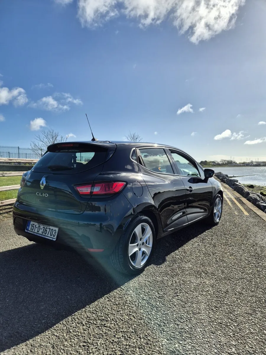 Clio !LOW MILEAGE! - Image 4