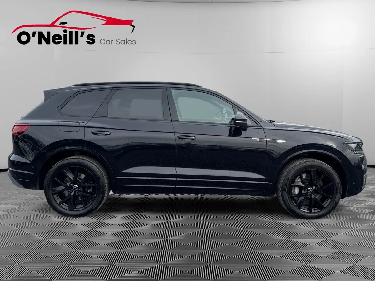 Volkswagen Touareg 2021 R 3.0 TFSI PHEV 462HP 5DR - Image 2