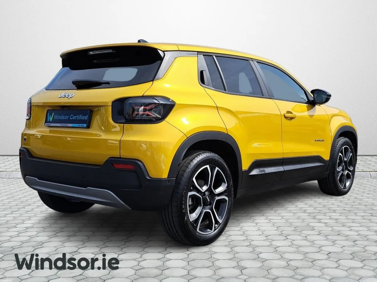 Jeep Avenger Summit Ev 156 Electric 54kWh Auto - Image 3