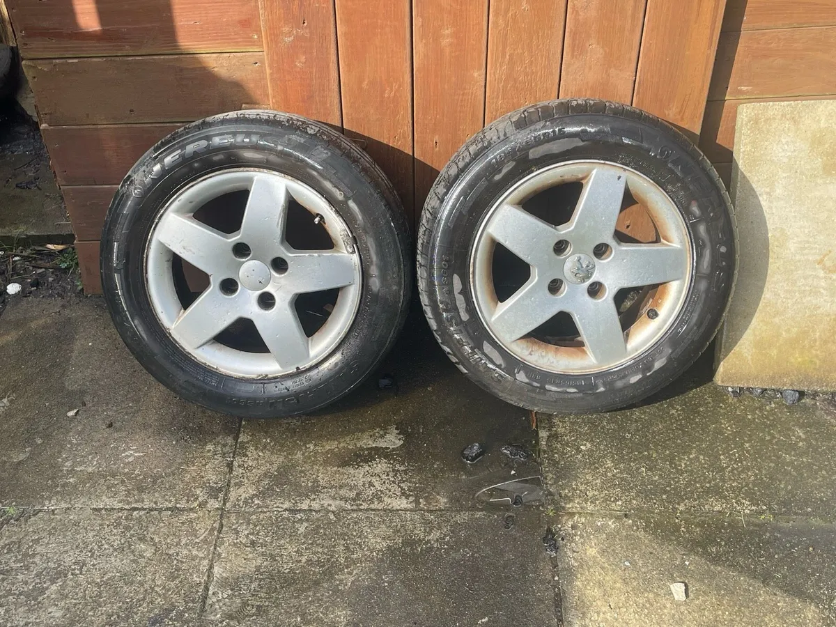 Peugeot 207 - Image 4