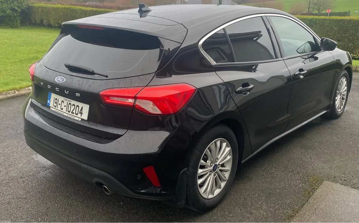 Ford Focus 2019 - Image 4
