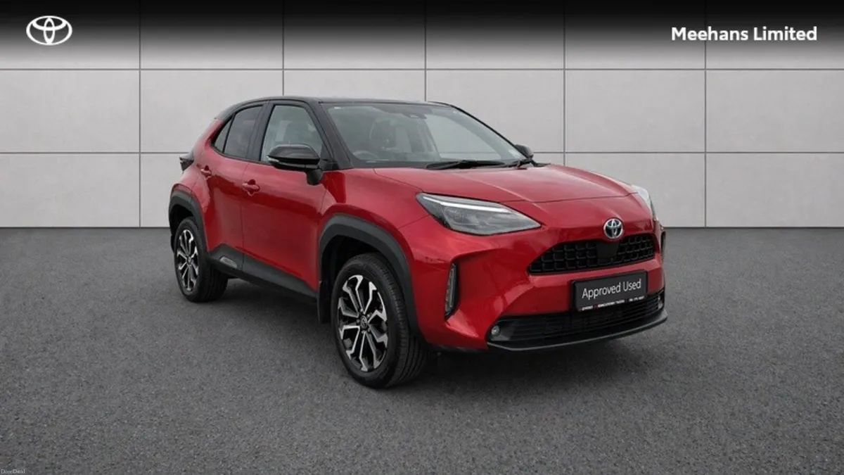 Toyota Yaris Cross YARIS CROSS LUNA SPORT - Image 1