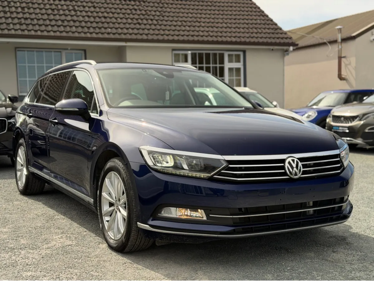 Volkswagen Passat 2.0 TDI HIGHLINE PREMIUM PLUS 19 - Image 4