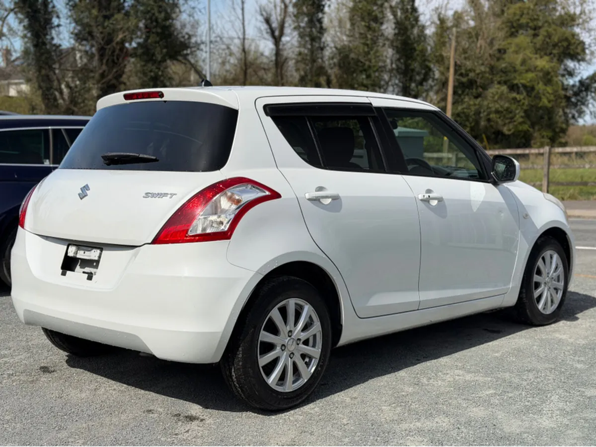 Suzuki Swift 1.2 XG CVT PETROL AUTOMATIC // SNOW W - Image 5
