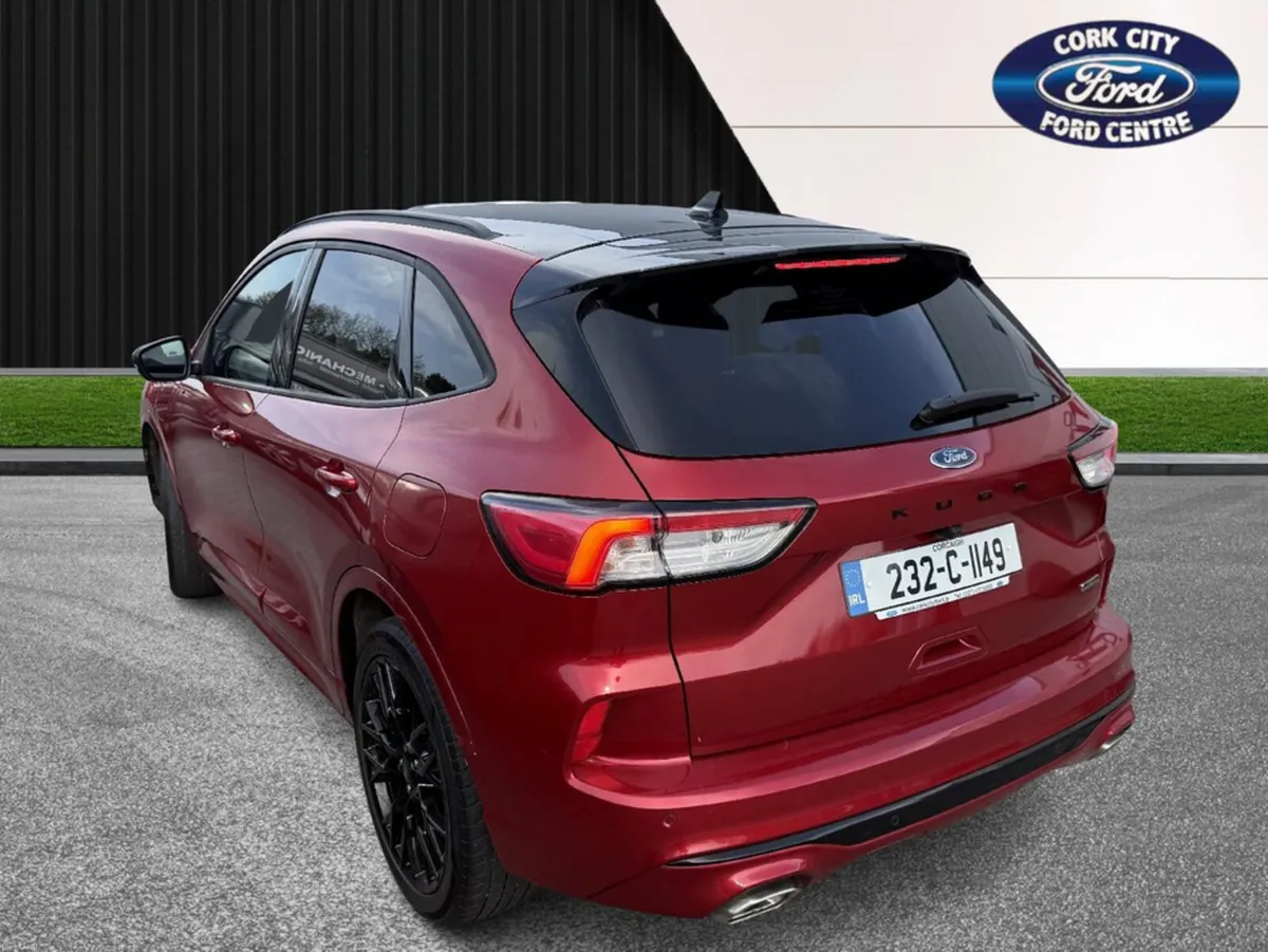 Ford Kuga ST-LINE X - Image 4