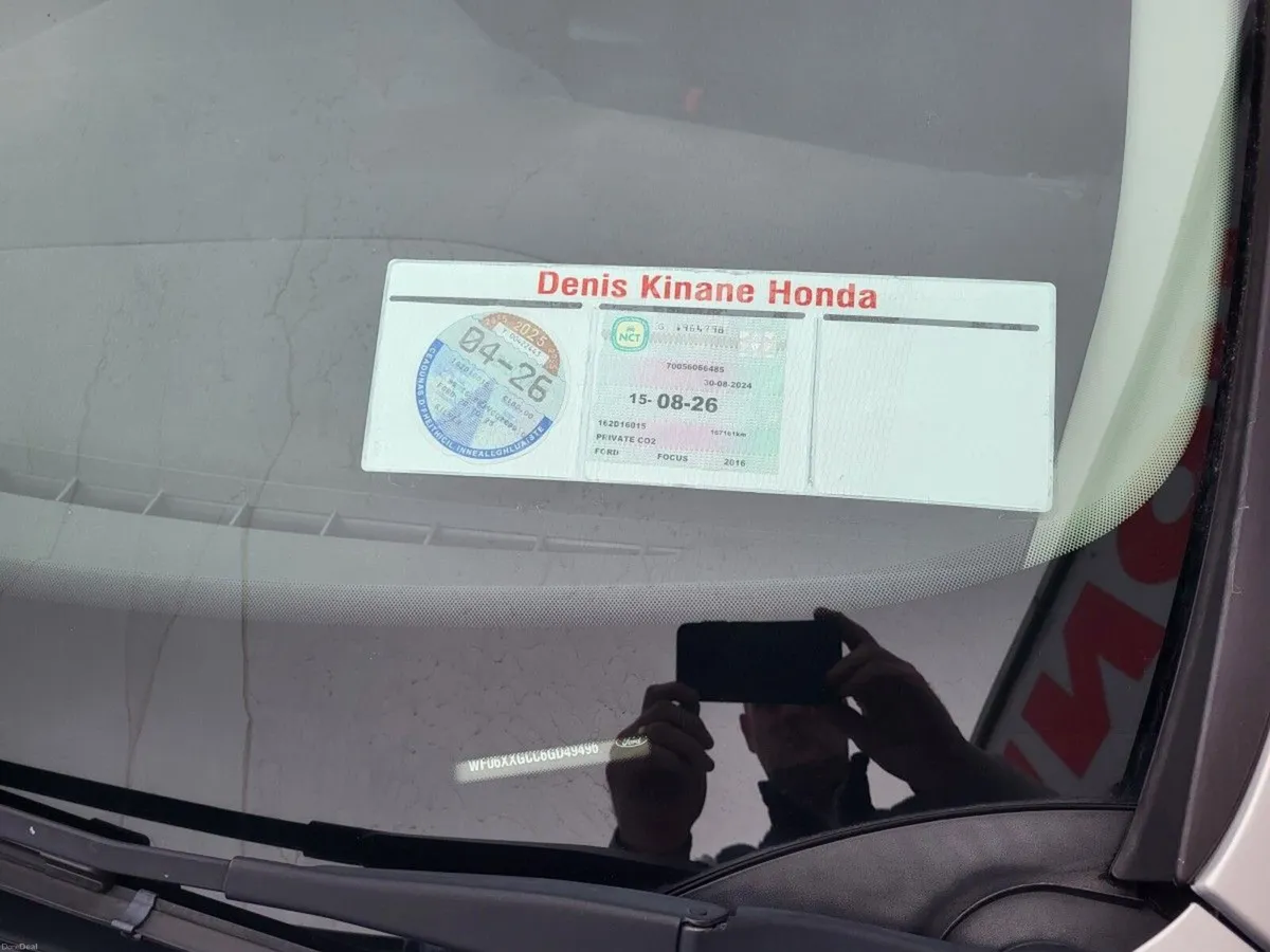 Ford Focus 1.5 TDCi 120PS Titanium PowerShift - Image 3