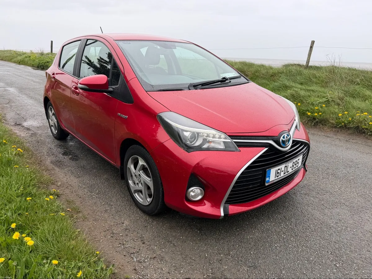 Yaris Automatic Hybrid Sol Top Soec - Image 1