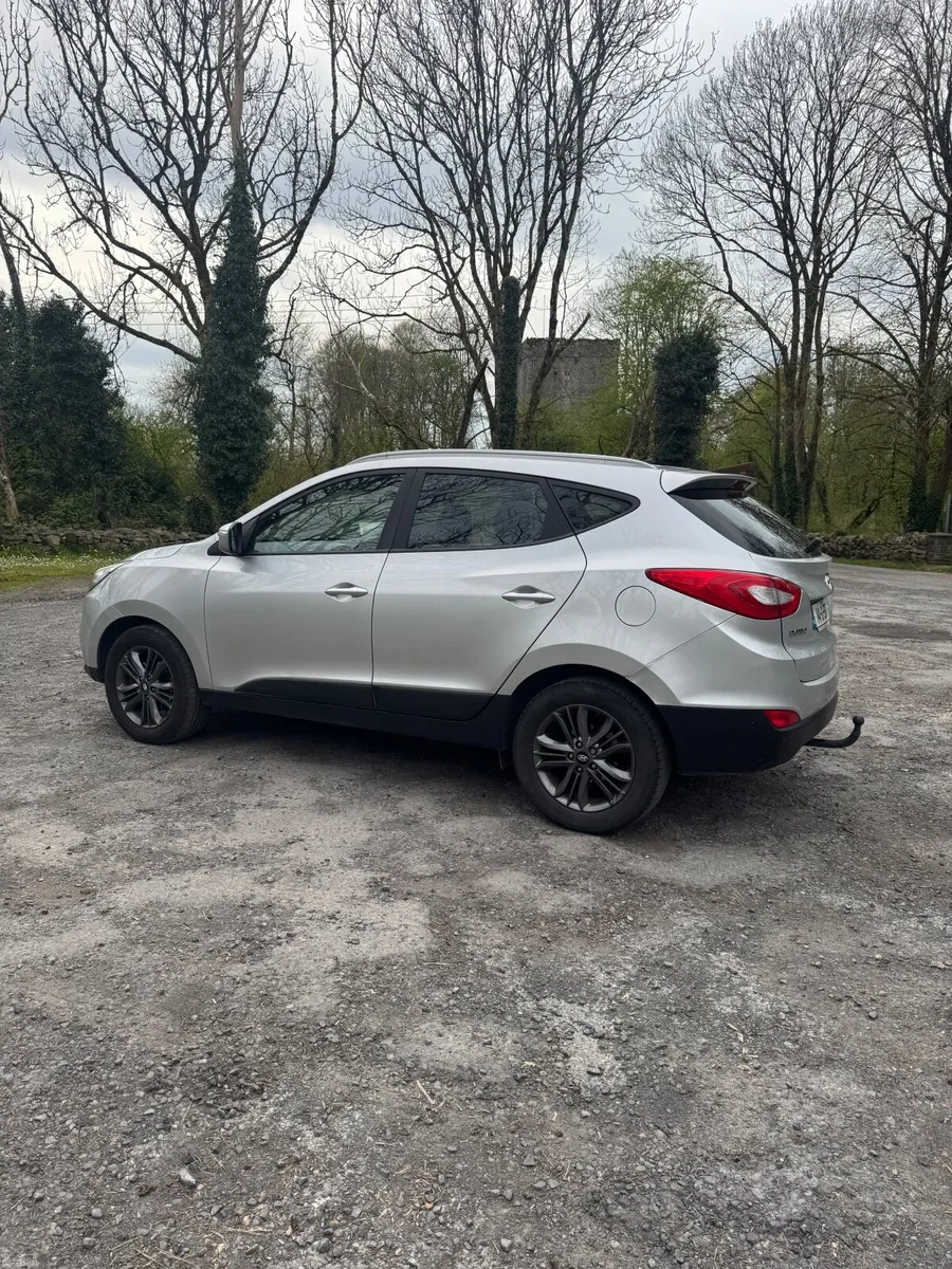 141 Hyundai ix35 HIGH SPEC 1.7 Diesel - Image 4