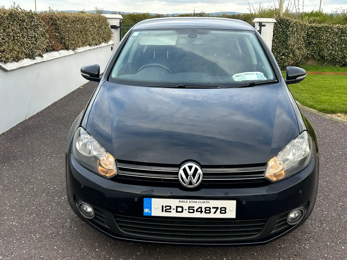 Volkswagen Golf 2012 - Image 2